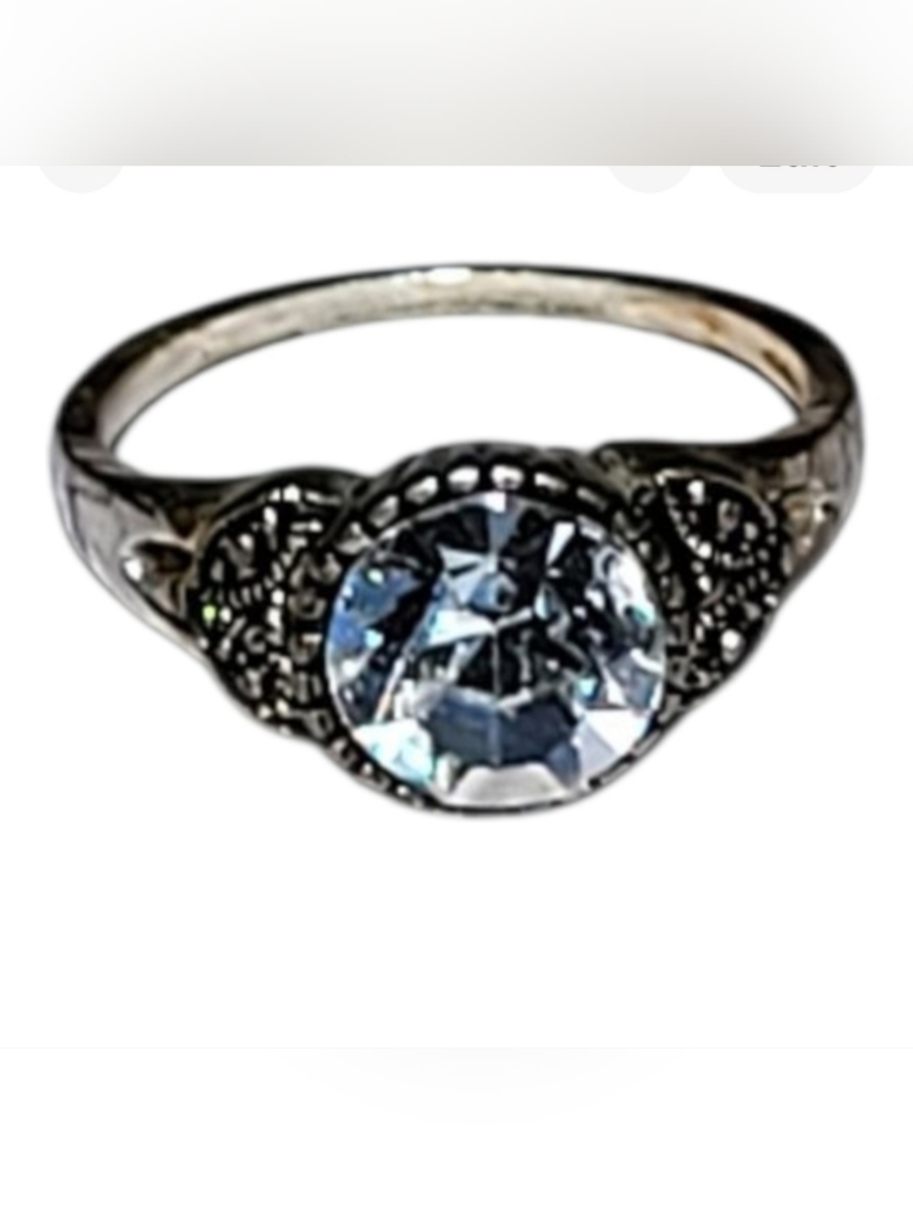 Elegant Silver Tone Ring with Clear Gemstone - Size 8